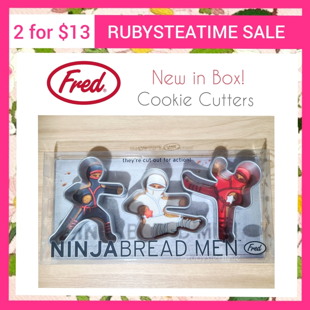 ✨️SALE✨️ 2 for $13✨️ NinjaBread Men Cookie Cutters, New in Box, Genuine Fred